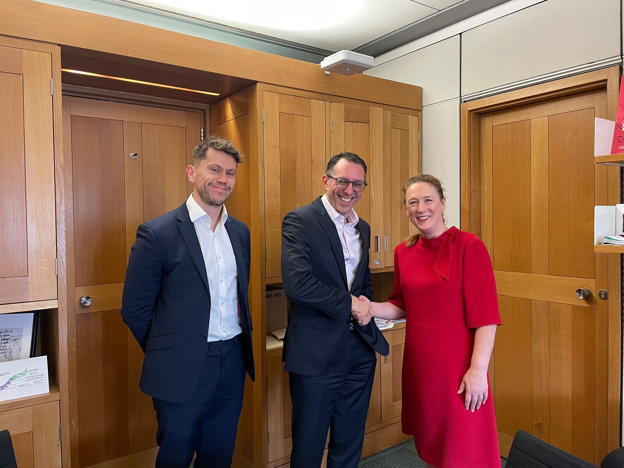 Key Meeting Secures Future of Milton Keynes Post Office